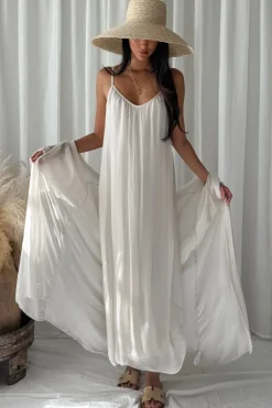 Alyssa silkkiviskoosimekko, beige