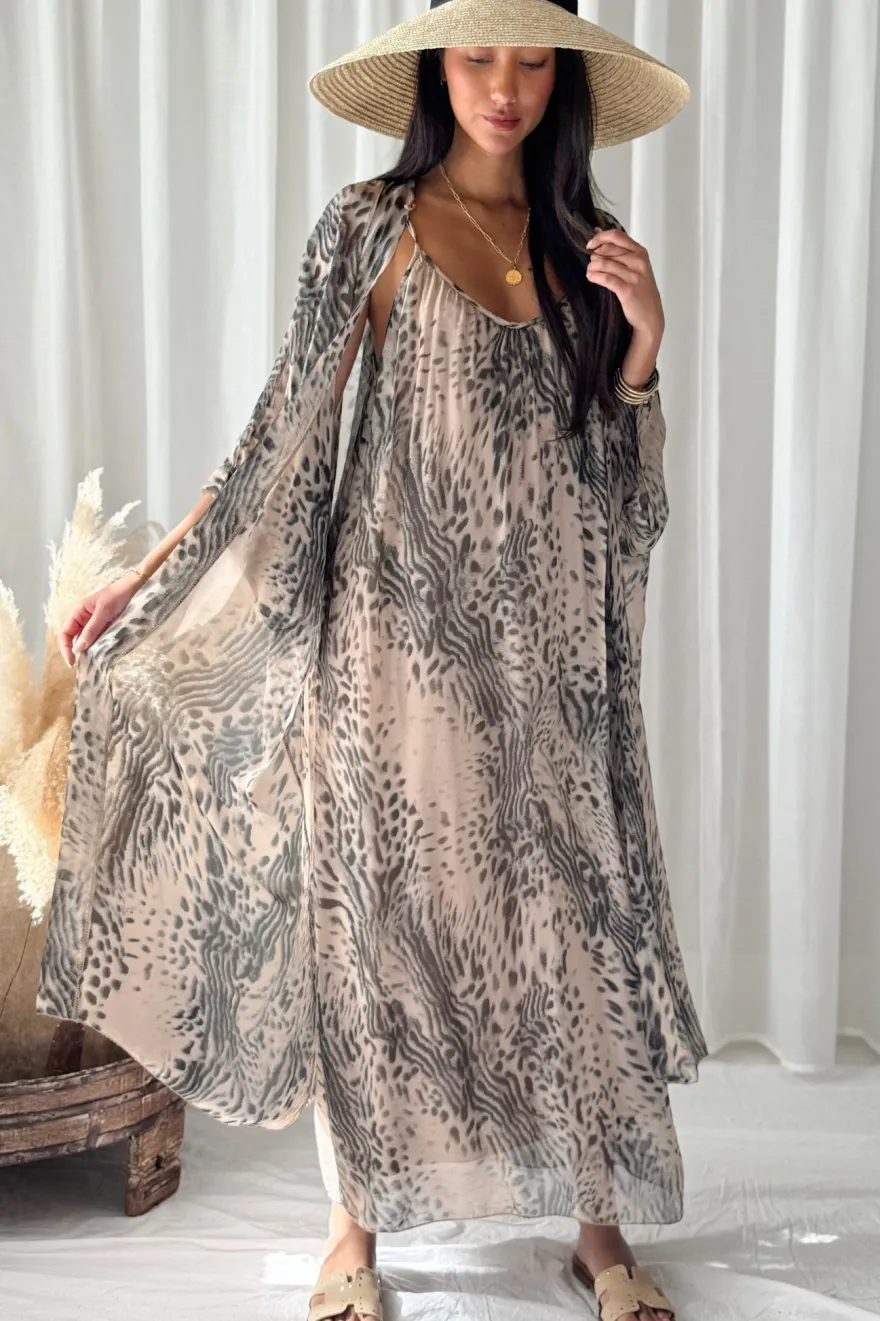 Alyssa silkkiviskoosimekko, soft leo print