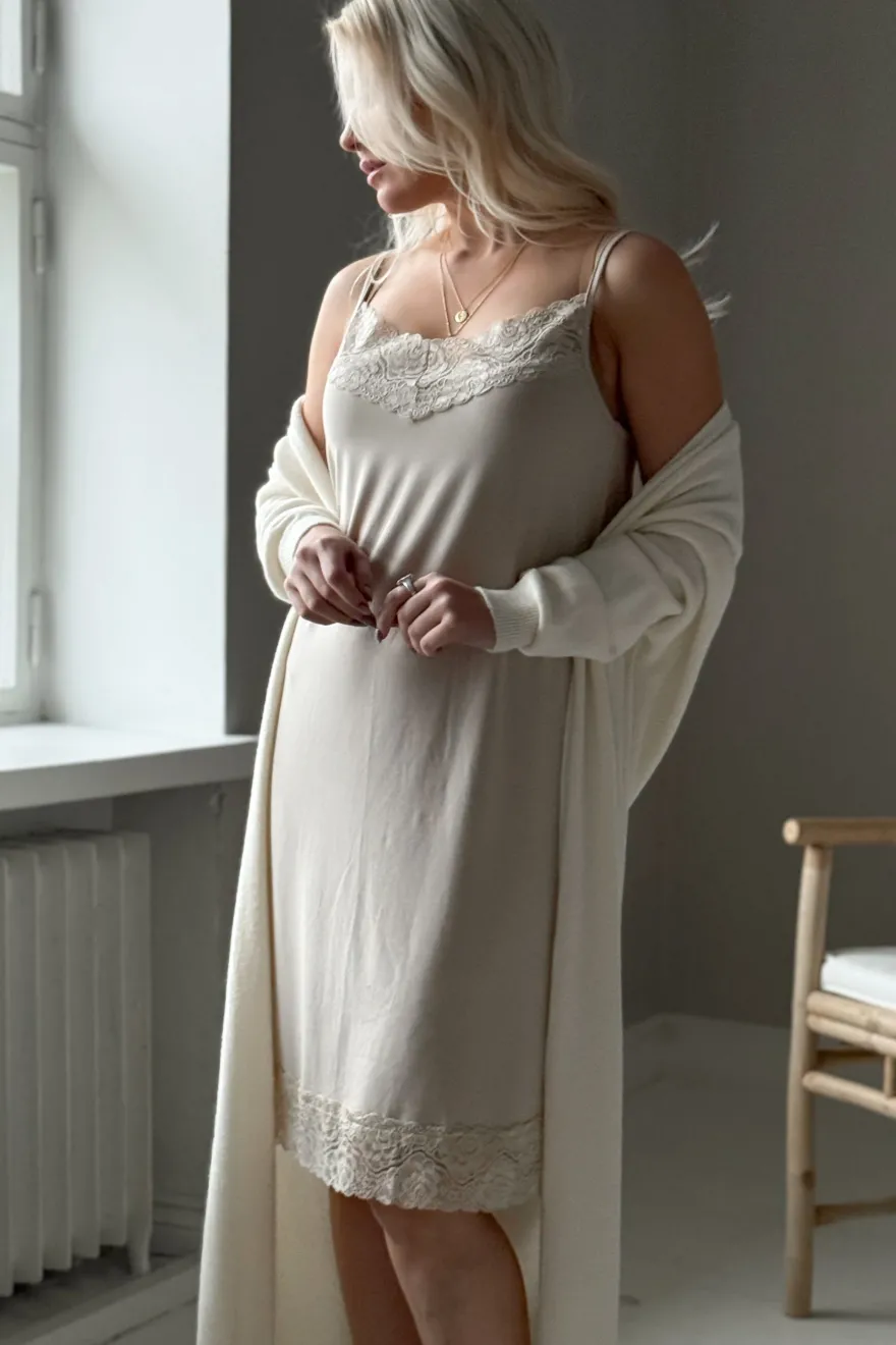 Bamboo Lace Joice slip mekko, beige