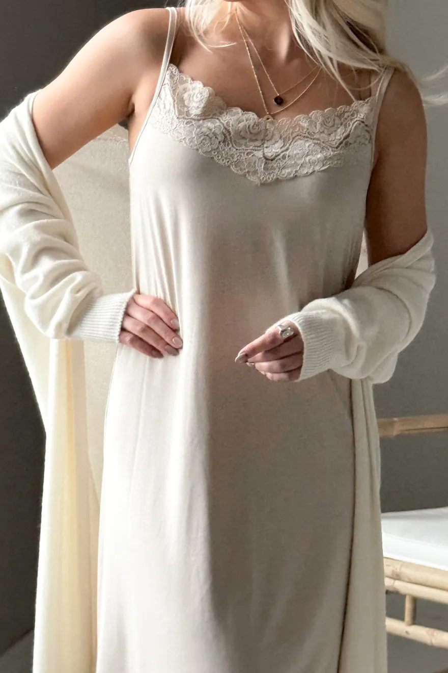 Bamboo Lace Joice slip mekko, beige