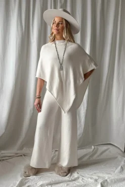 Be Mine poncho, chalk
