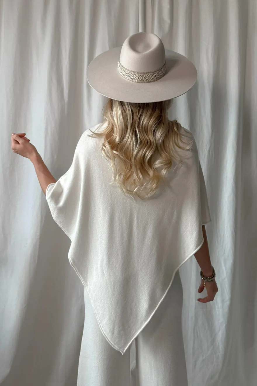 Be Mine poncho, chalk