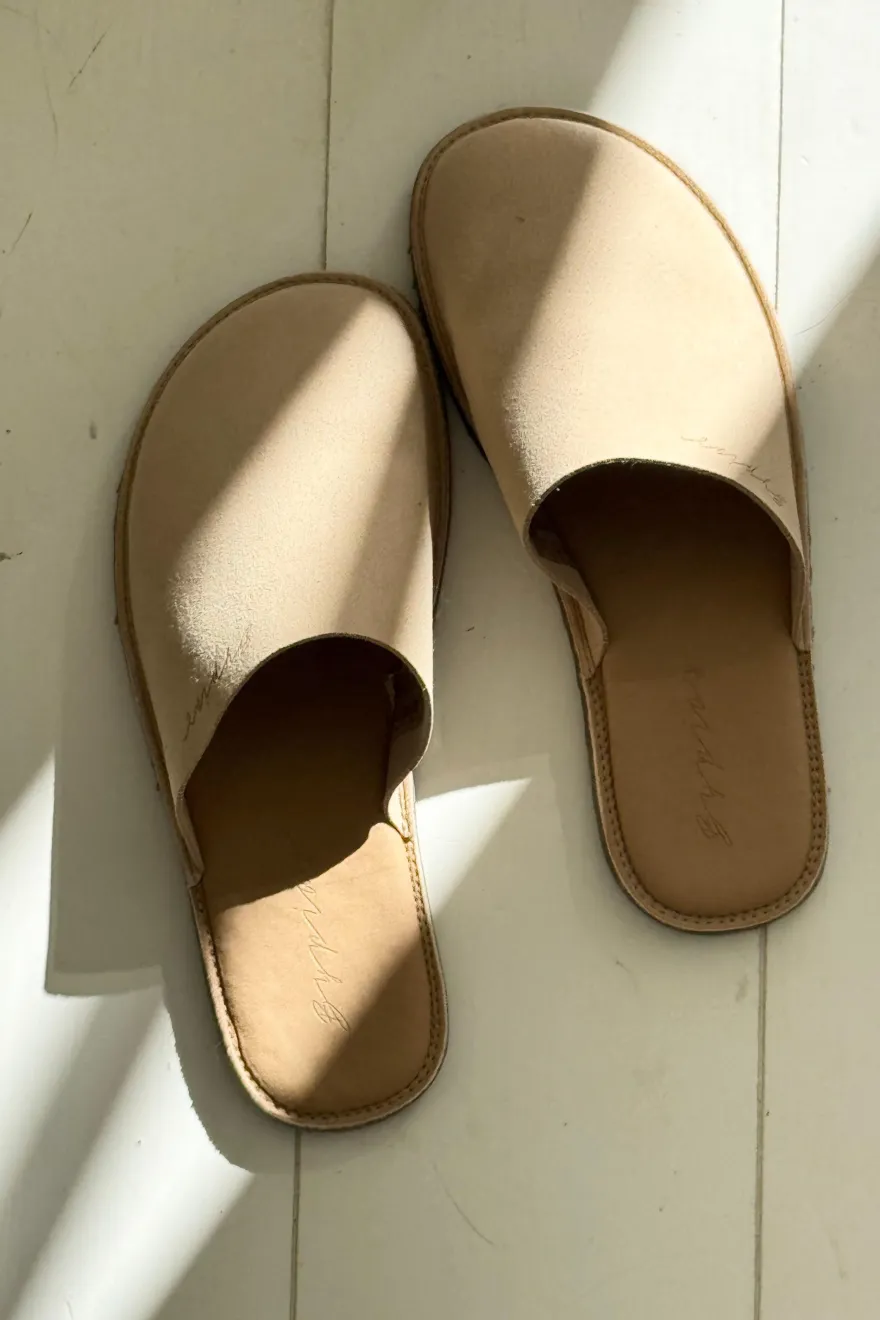 BYPIAS Palma pistokkaat, nude