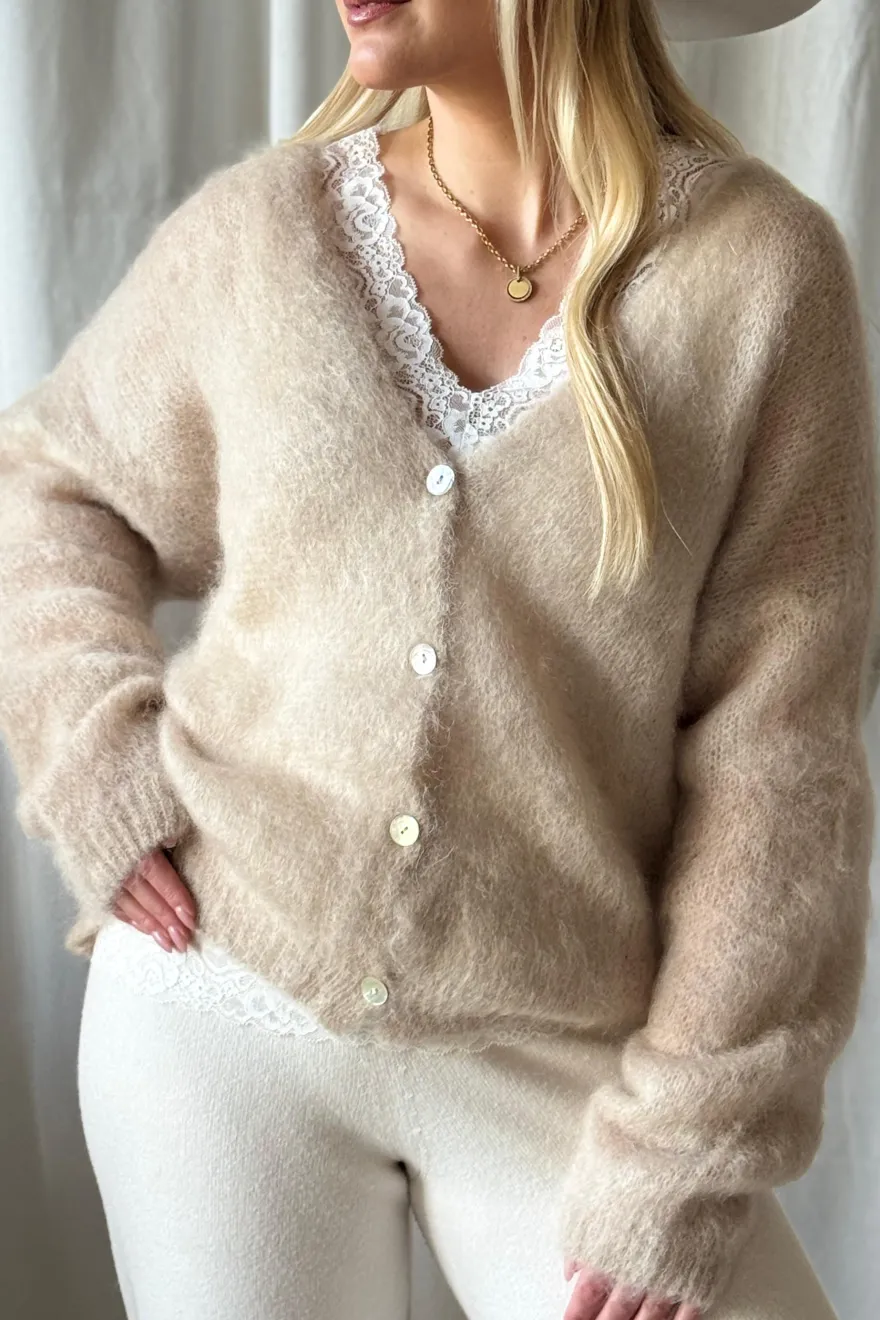Coziness mohairneuletakki, beige