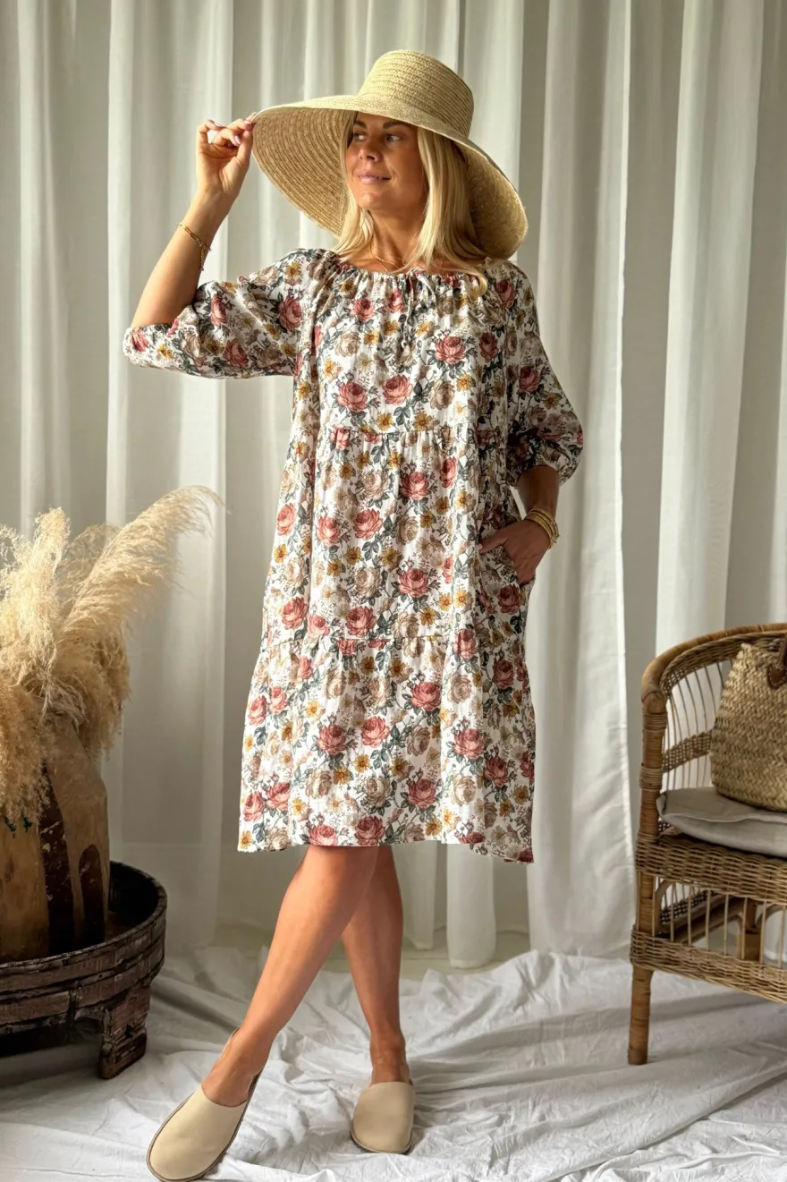 Emilia puuvillamekko, off white cottage floral