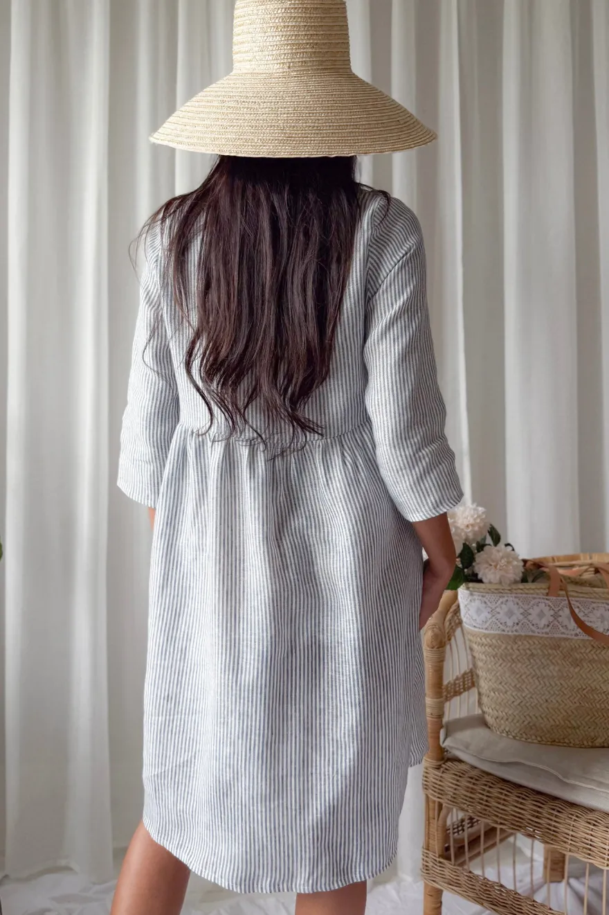 Emma pellavamekko, blue stripe