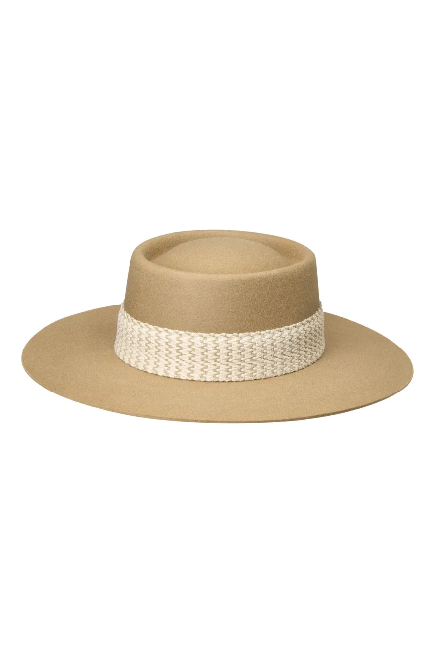 Figureo villafedora, vaaleanruskea