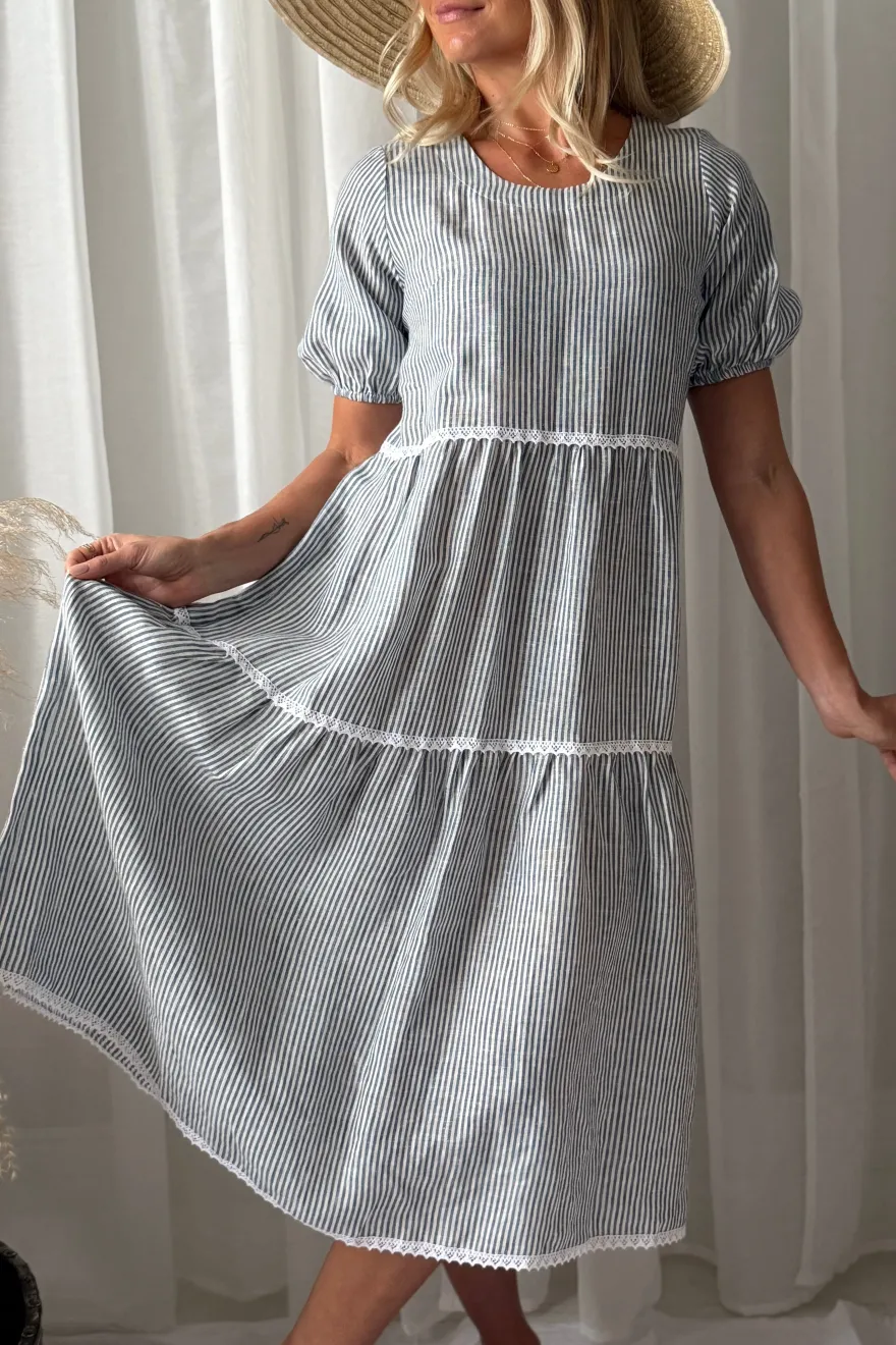 Helen pellavamekko, blue stripe + white lace