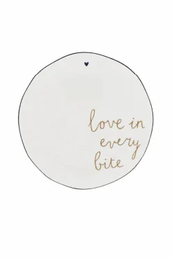 Love in Every Bite lautanen