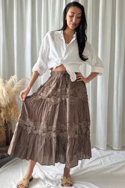 Lovely Lace hame, coffee