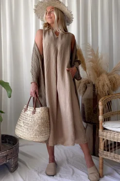 Mila pellavamekko, safari