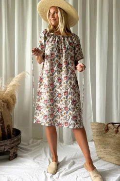 Moraira puuvillamekko midi, off white cottage floral