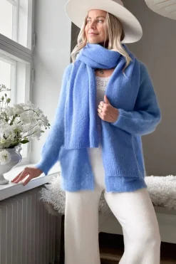 Nice mohairhuivi, heavenly blue