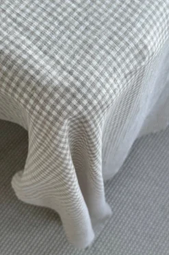 Pellavapöytäliina, beige check