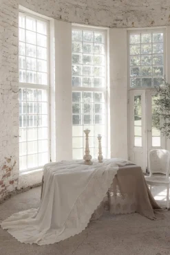 Shabby pellavapöytäliina, antique white