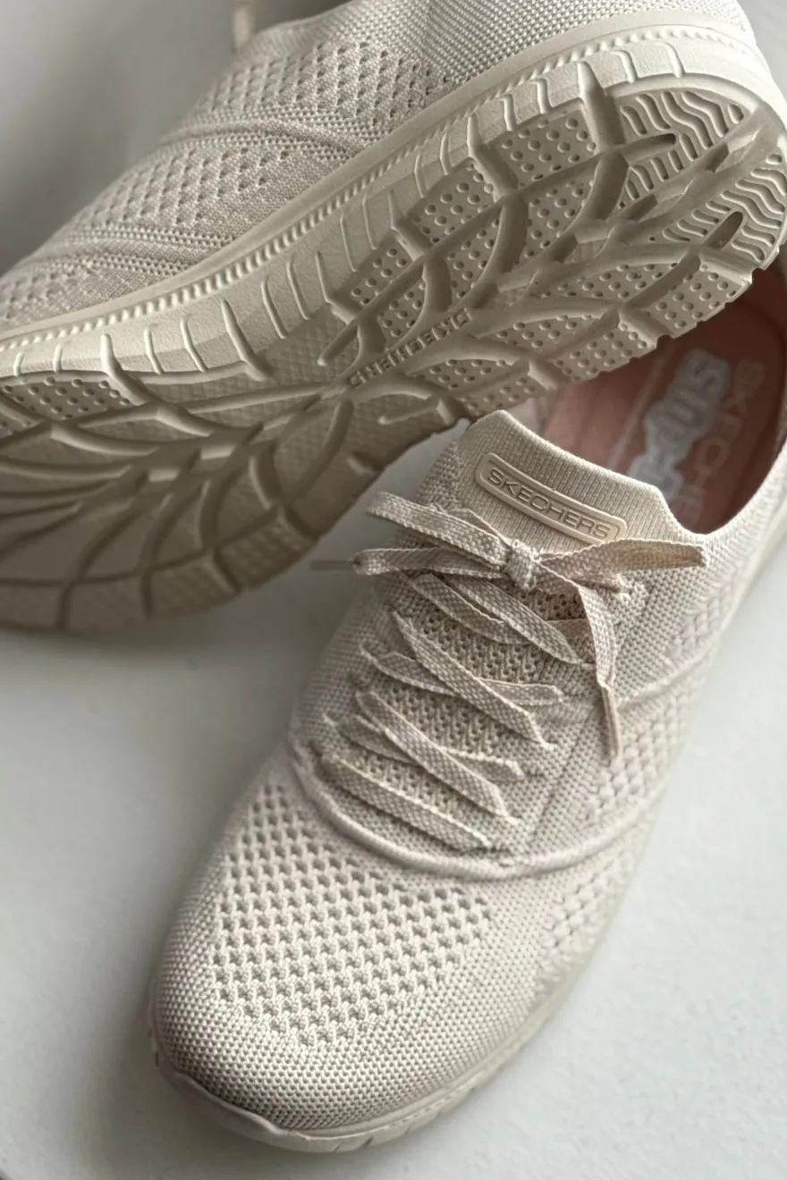 Slip-in sneakerit, nude beige