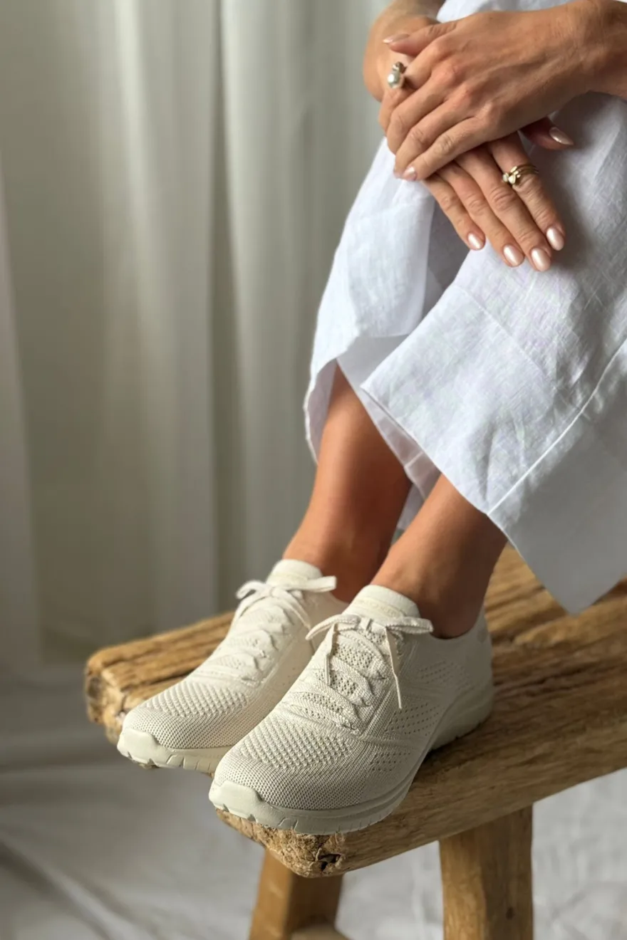 Slip-in sneakerit, nude beige