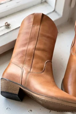 Tracy bootsit, dark tan
