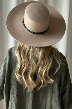 Tulum villafedora, beige